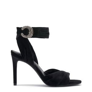 COPY - Vince Camuto Anyria Heel size 9